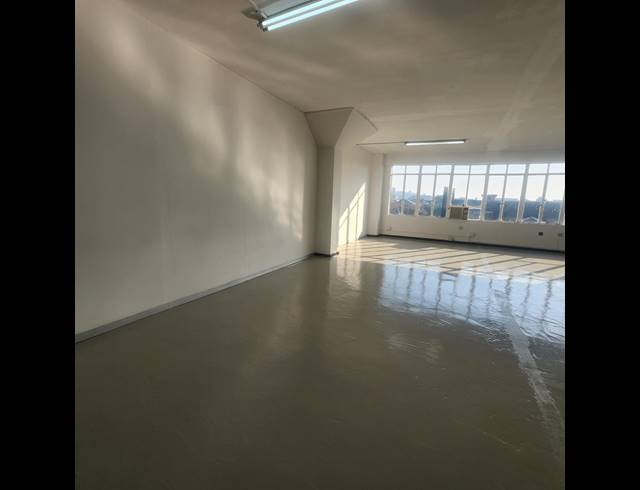 149.35M² OFFICE TO LET IN WINDERMERE